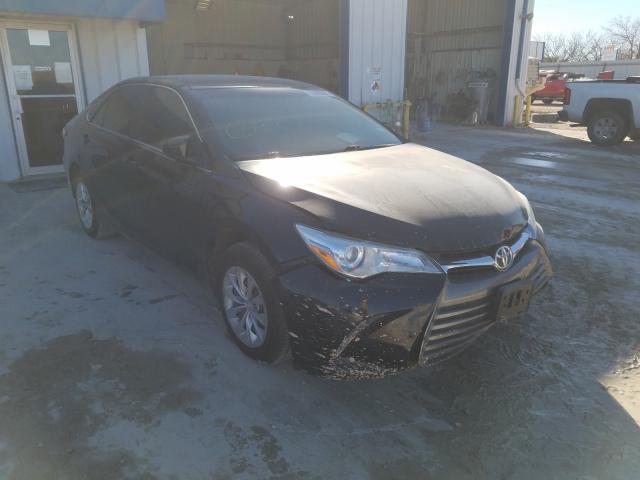 Toyota Camry le (2017)