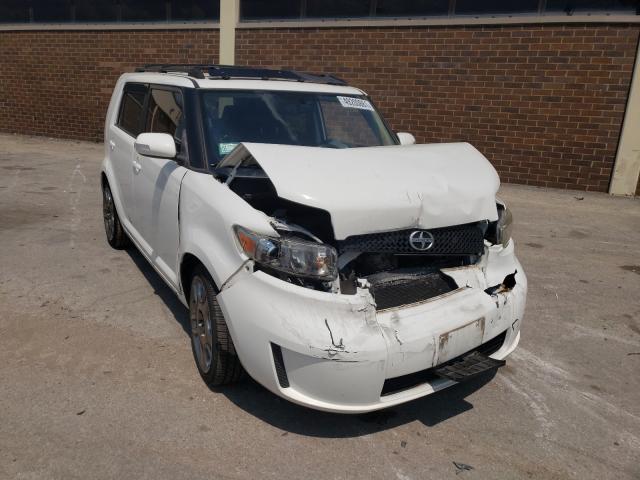 Toyota Scion xb (2010)