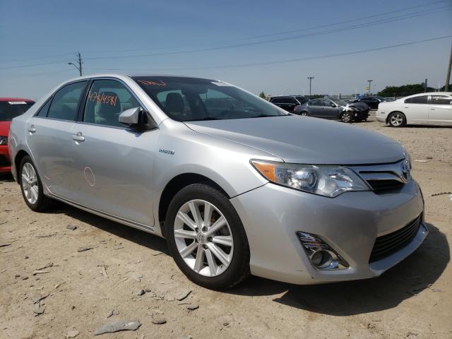 Toyota Camry hybr (2012)