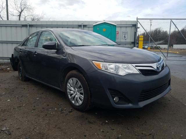 Toyota Camry hybr (2013)