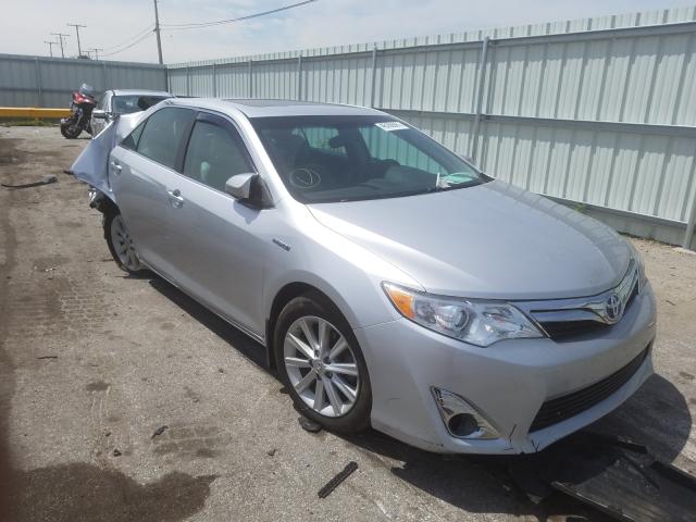 Toyota Camry hybr (2013)