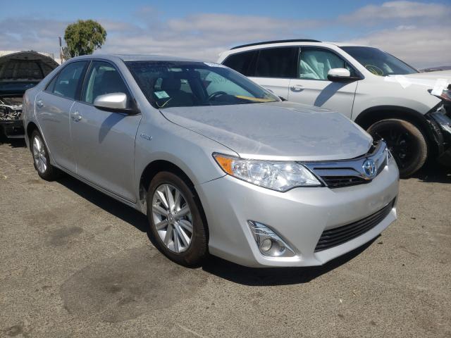 Toyota Camry hybr (2014)