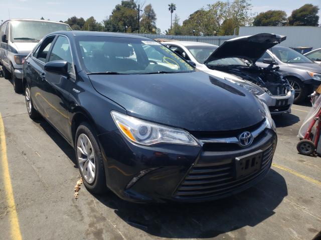 Toyota Camry hybr (2015)