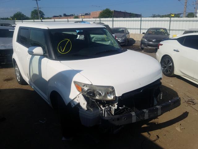 Toyota Scion xb (2015)