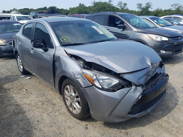 Toyota Scion ia (2016)