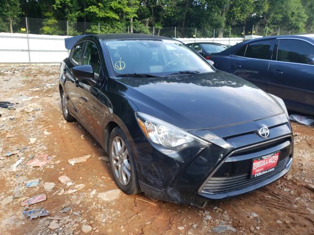 Toyota Scion ia (2016)