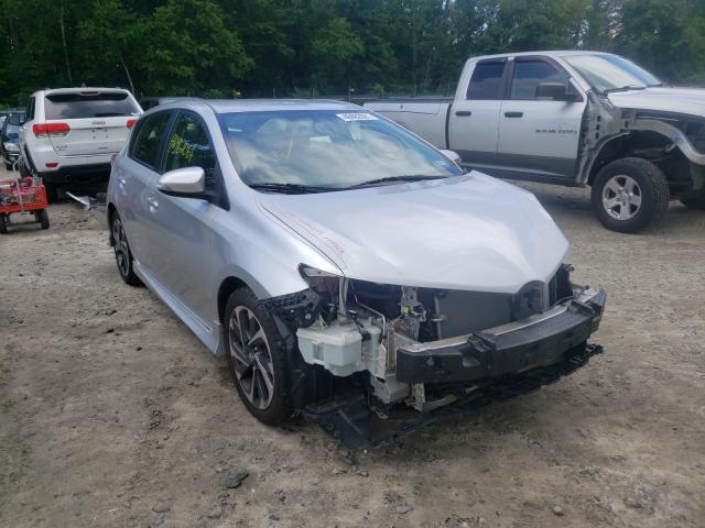 Toyota Scion im (2016)