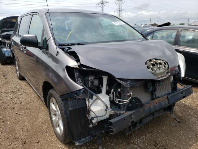 Toyota Sienna bas (2012)
