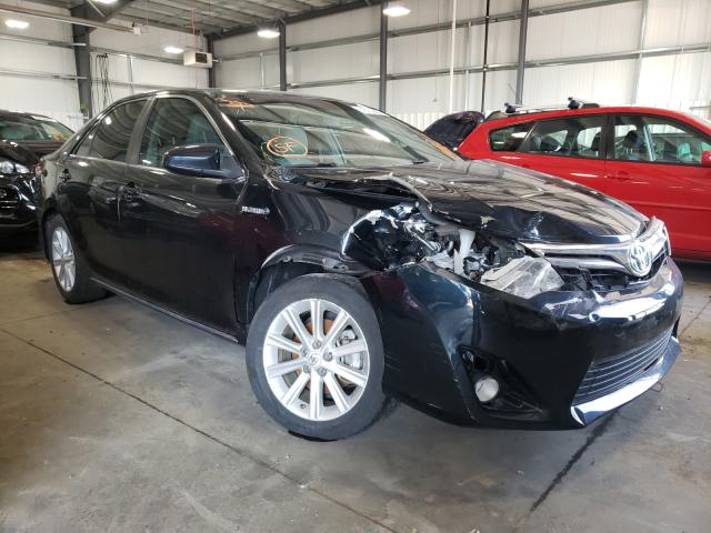 Toyota Camry hybr (2013)
