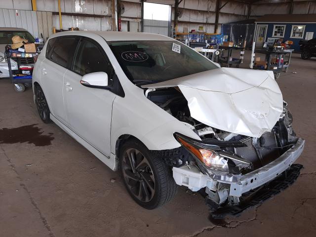 Toyota Scion im (2016)
