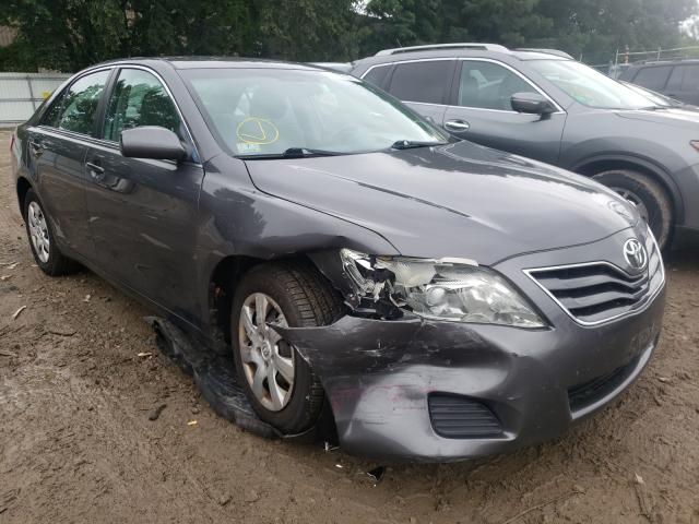 Toyota Camry l-se (2011)