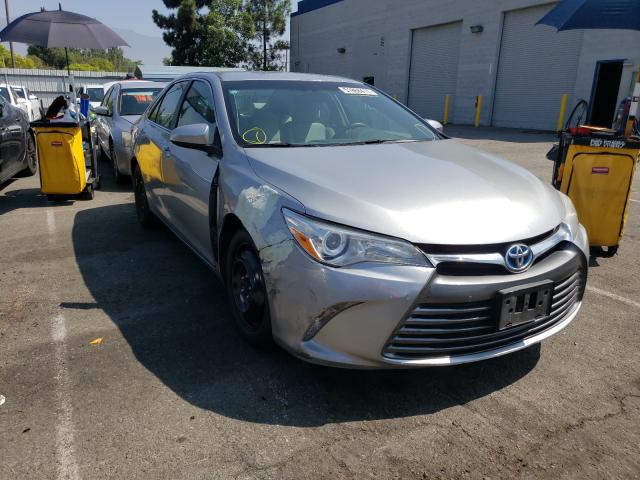 Toyota Camry hybr (2016)
