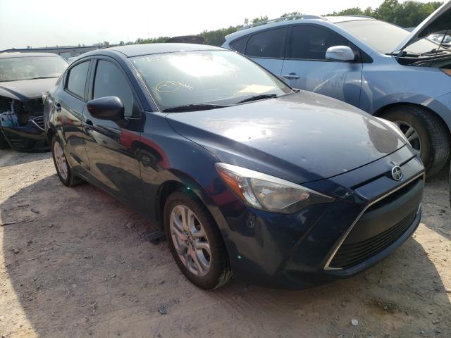 Toyota Scion ia (2016)