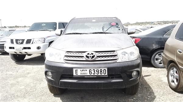 Toyota Fortuner (2011)