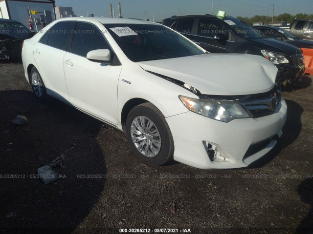 Toyota Camry hybrid (2012)
