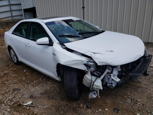 Toyota Camry hybr (2012)