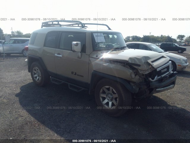 Toyota Fj cruiser (2014)