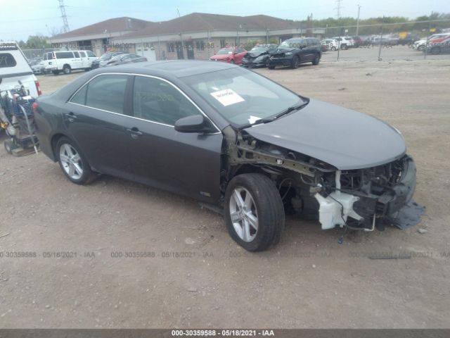 Toyota Camry hybr (2014)
