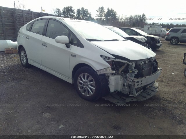 Toyota Prius plug-in (2014)