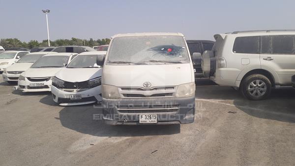 Toyota Hiace (2011)