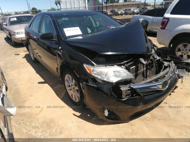 Toyota Camry hybrid (2014)