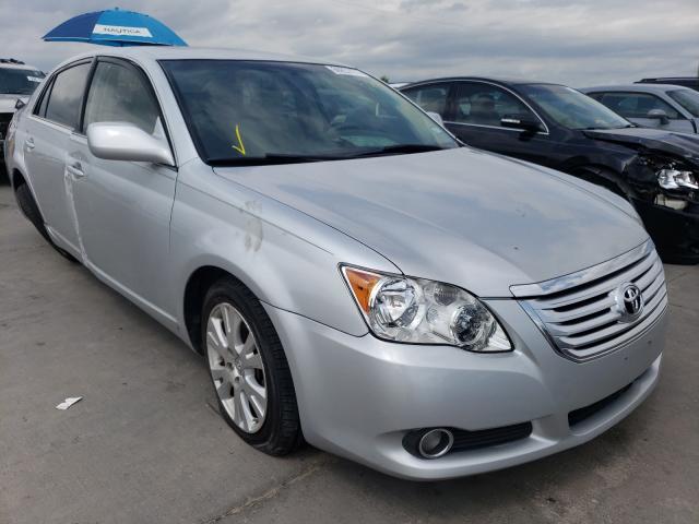 Toyota Avalon xl (2010)