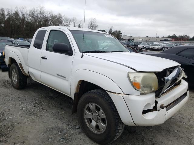 Toyota Tacoma acc (2011)
