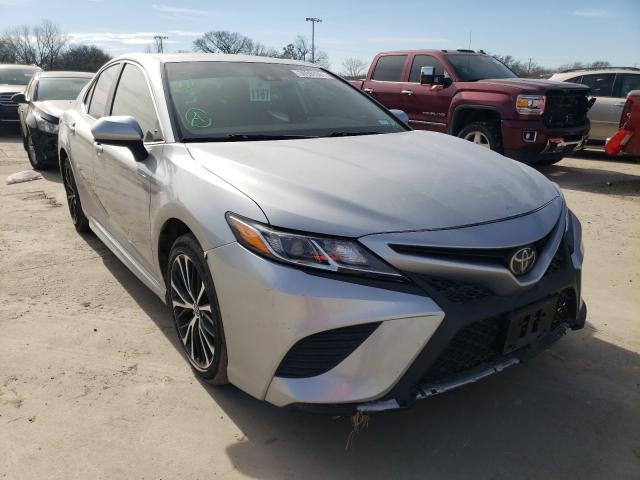 Toyota Camry l (2019)