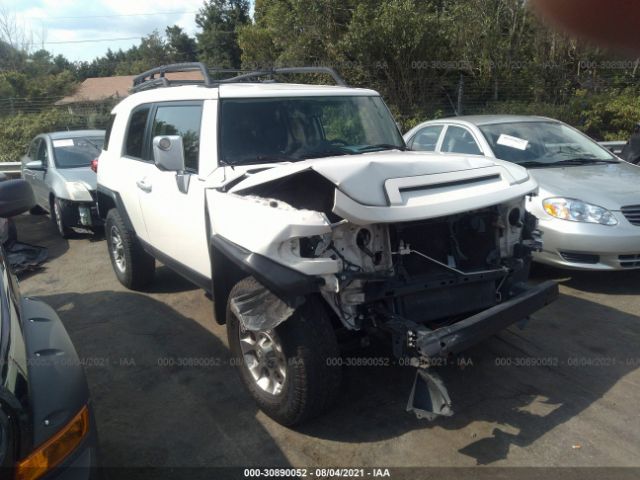Toyota Fj cruiser (2012)