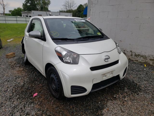 Toyota Scion iq (2014)