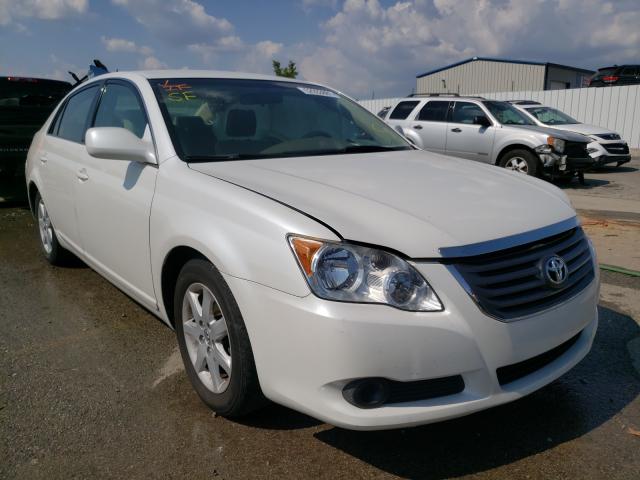 Toyota Avalon xl (2010)