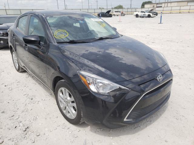 Toyota Scion ia (2016)