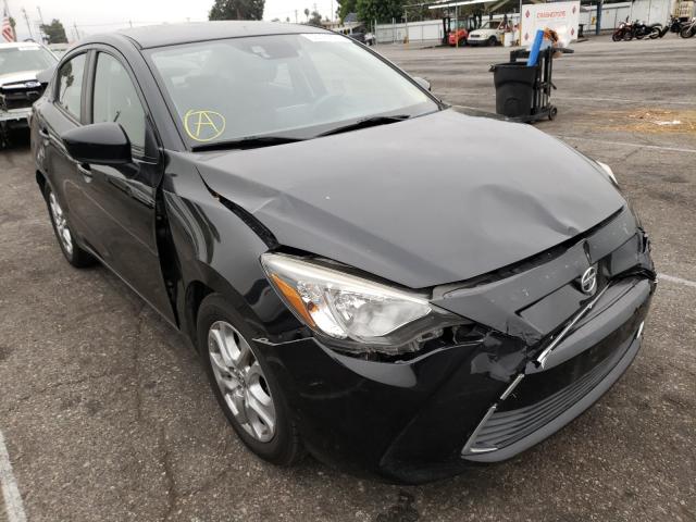 Toyota Scion ia (2016)