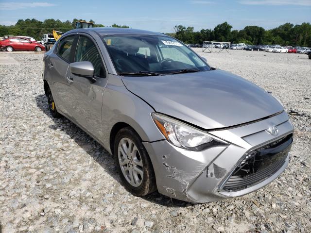 Toyota Scion ia (2016)