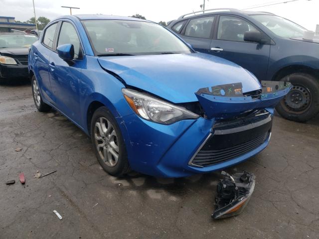 Toyota Scion ia (2016)