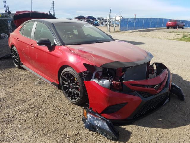 Toyota Camry trd (2020)