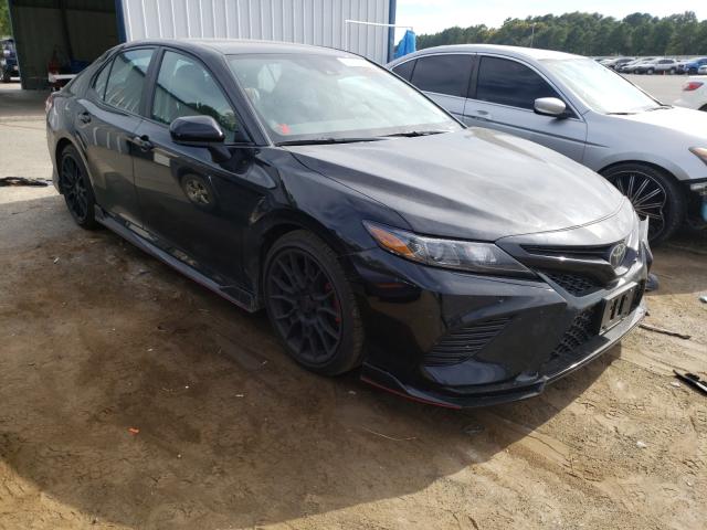 Toyota Camry trd (2020)