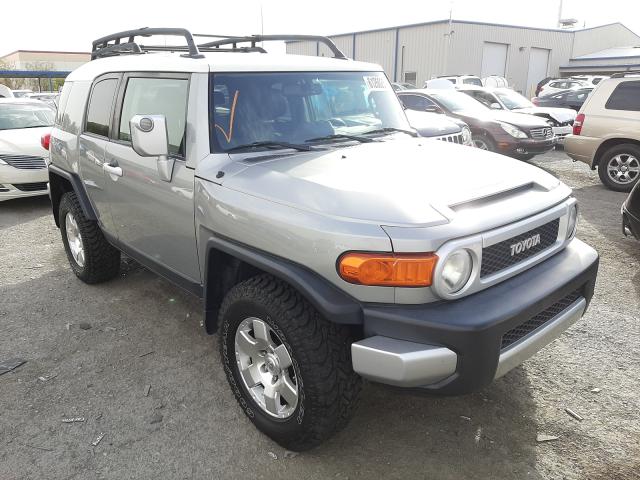 Toyota Fj cruiser (2010)