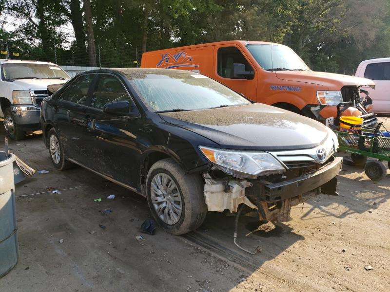 Toyota Camry hybr (2012)