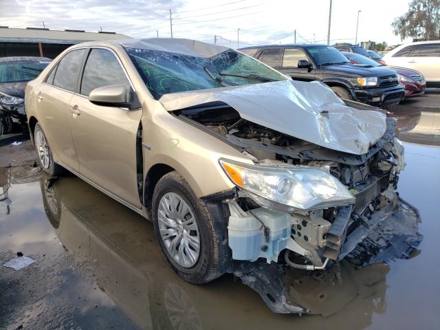 Toyota Camry hybr (2012)