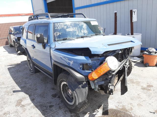 Toyota Fj cruiser (2014)