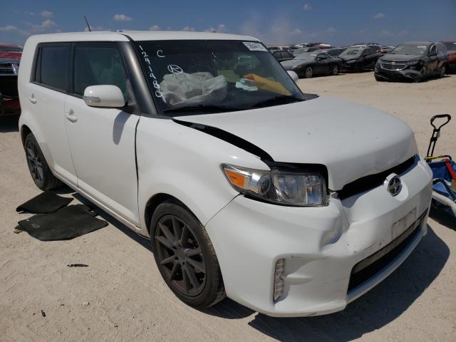 Toyota Scion xb (2015)