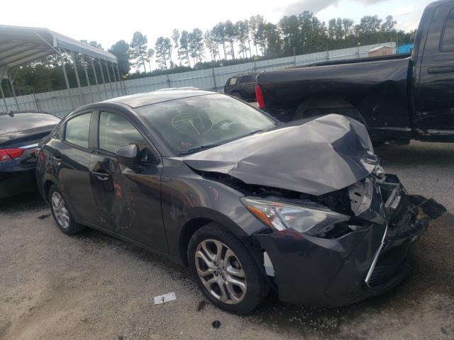 Toyota Scion ia (2016)
