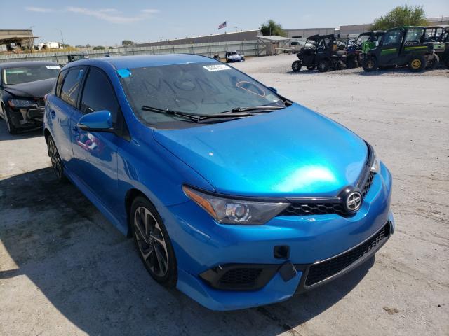 Toyota Scion im (2016)