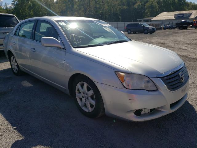 Toyota Avalon xl (2010)