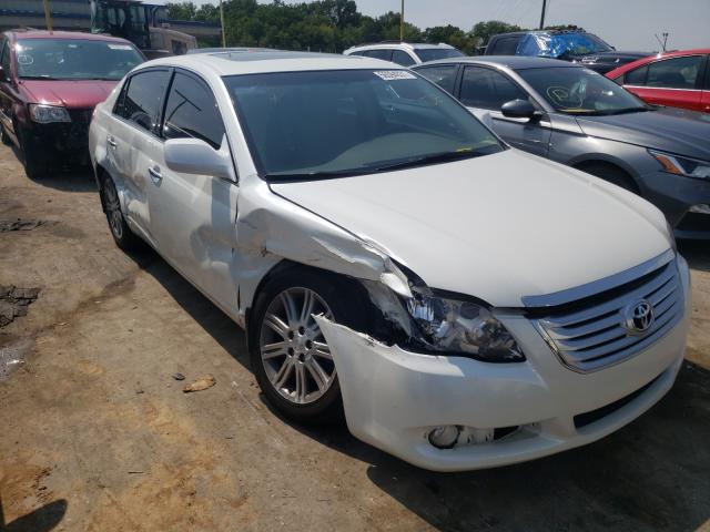 Toyota Avalon xl (2010)