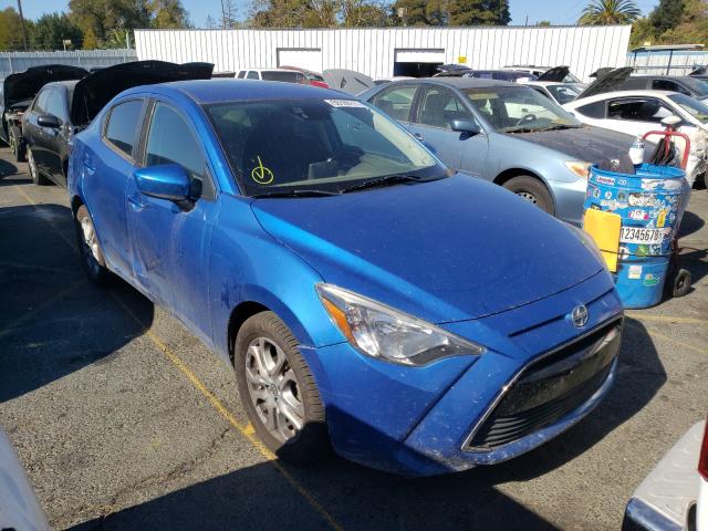 Toyota Scion ia (2016)
