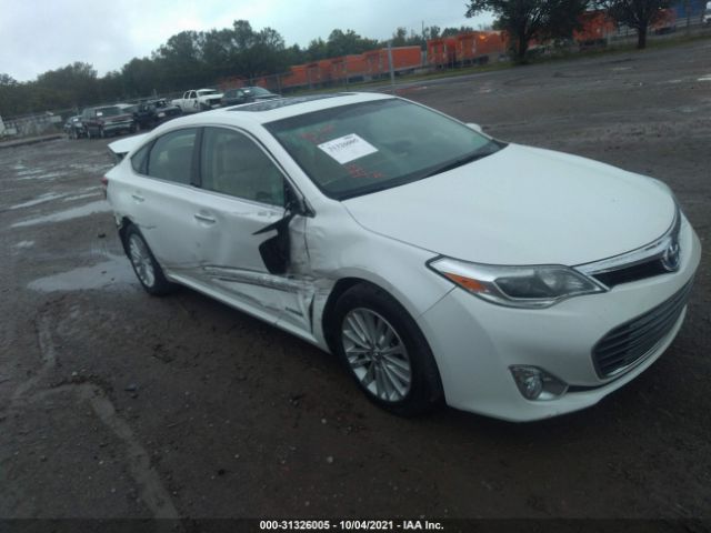 Toyota Avalon hybrid limited (2014)