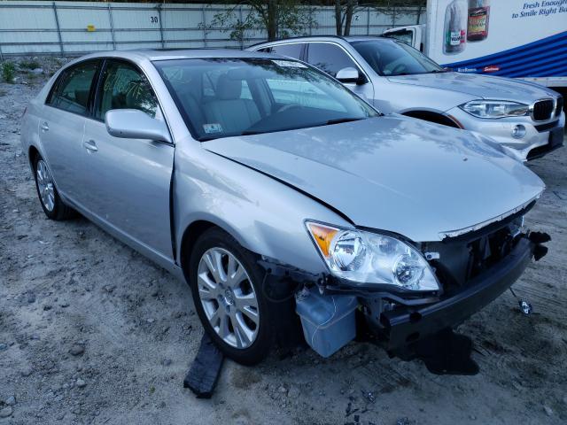 Toyota Avalon xl (2010)
