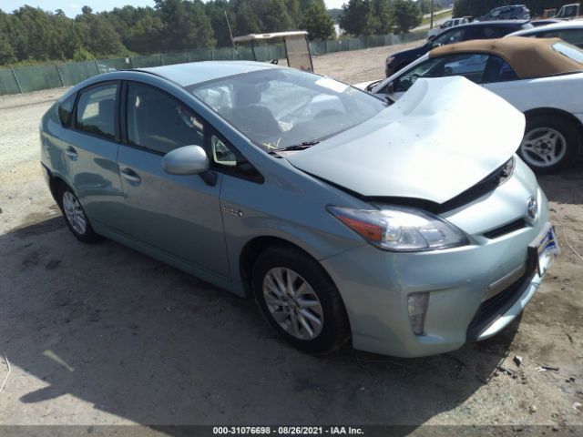 Toyota Prius plug-in (2013)